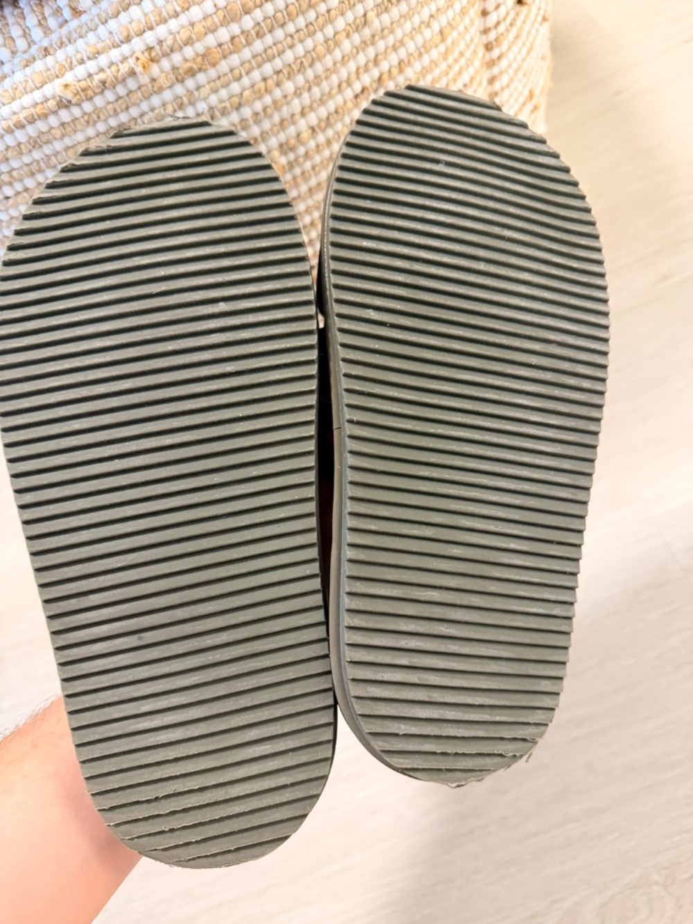 Farm Rio Monstera Leaf Slide Sandals - Picture 4 of 5